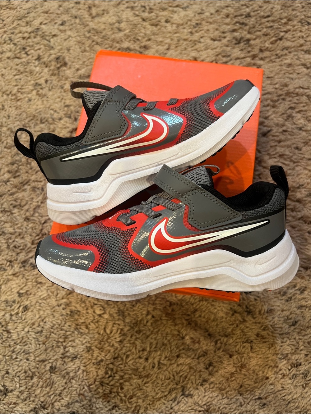 Little Boys Nike Cosmic Runner Sneakers